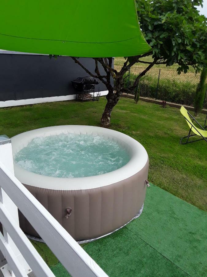 La Riviere Villa Pujols  Eksteriør billede