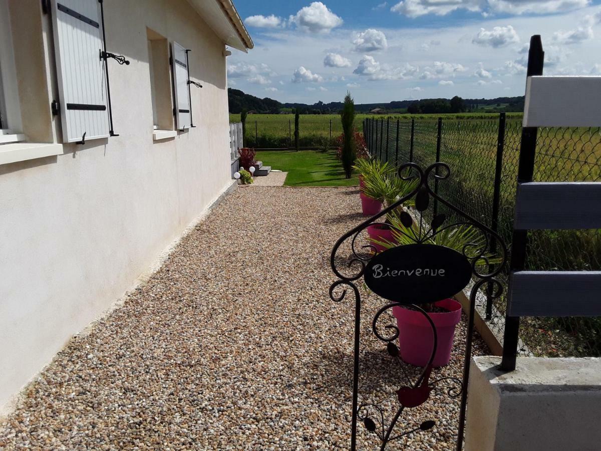 La Riviere Villa Pujols  Eksteriør billede